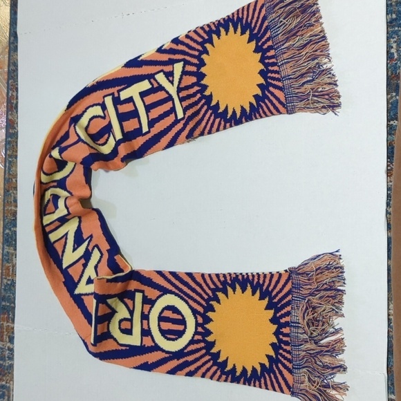 Orlando City Soccer '22 Ticket Member Reversible Scarf - Picture 2 of 5